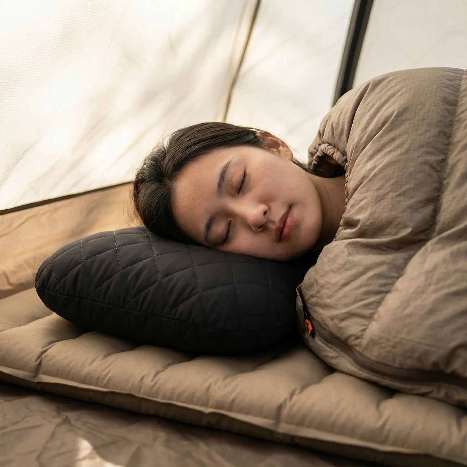 Oreiller de camping | Ultra - compact - Camping Aventurier